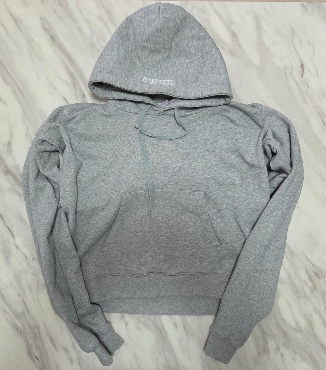 베트멍 오버핏 크롭백로고 후드티 상품이미지2