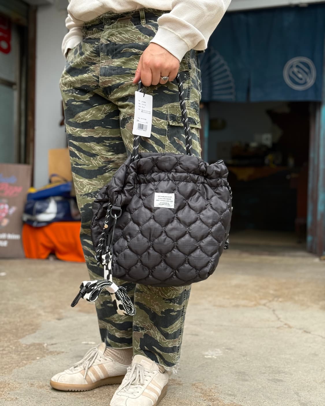 클래식 엘프 x 자바 2Way 퀼팅 숄더백 상품이미지7