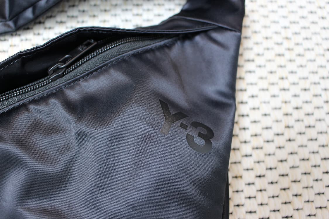 Y-3 메신저백 상품이미지3