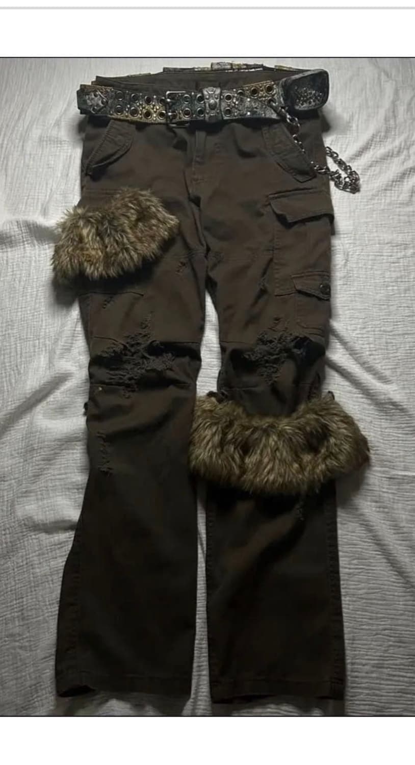 “G.O.A” real fur cargo pants 상품이미지1