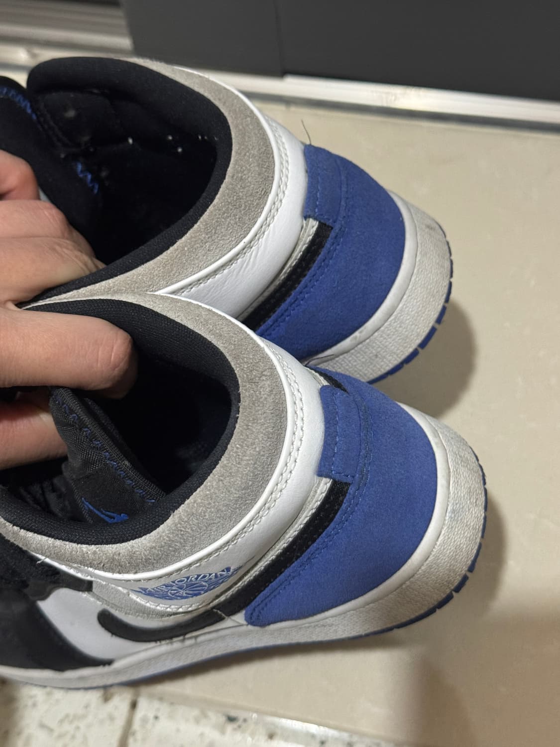 조던 미드 하이퍼로얄 블루 235 상품이미지5