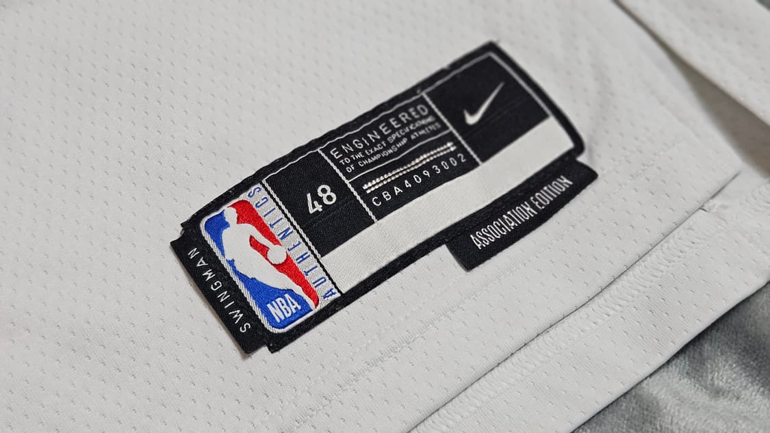 [Good](L) 2022-23 유타재즈 홈 유니폼 (도노반 미첼 마킹) 상품이미지4