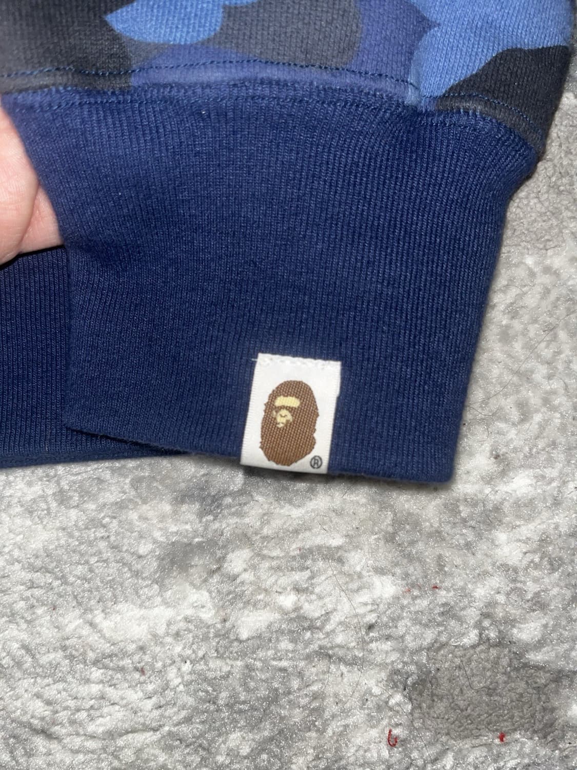 베이프 샤크 카모 후드집업 빨파 상품이미지4