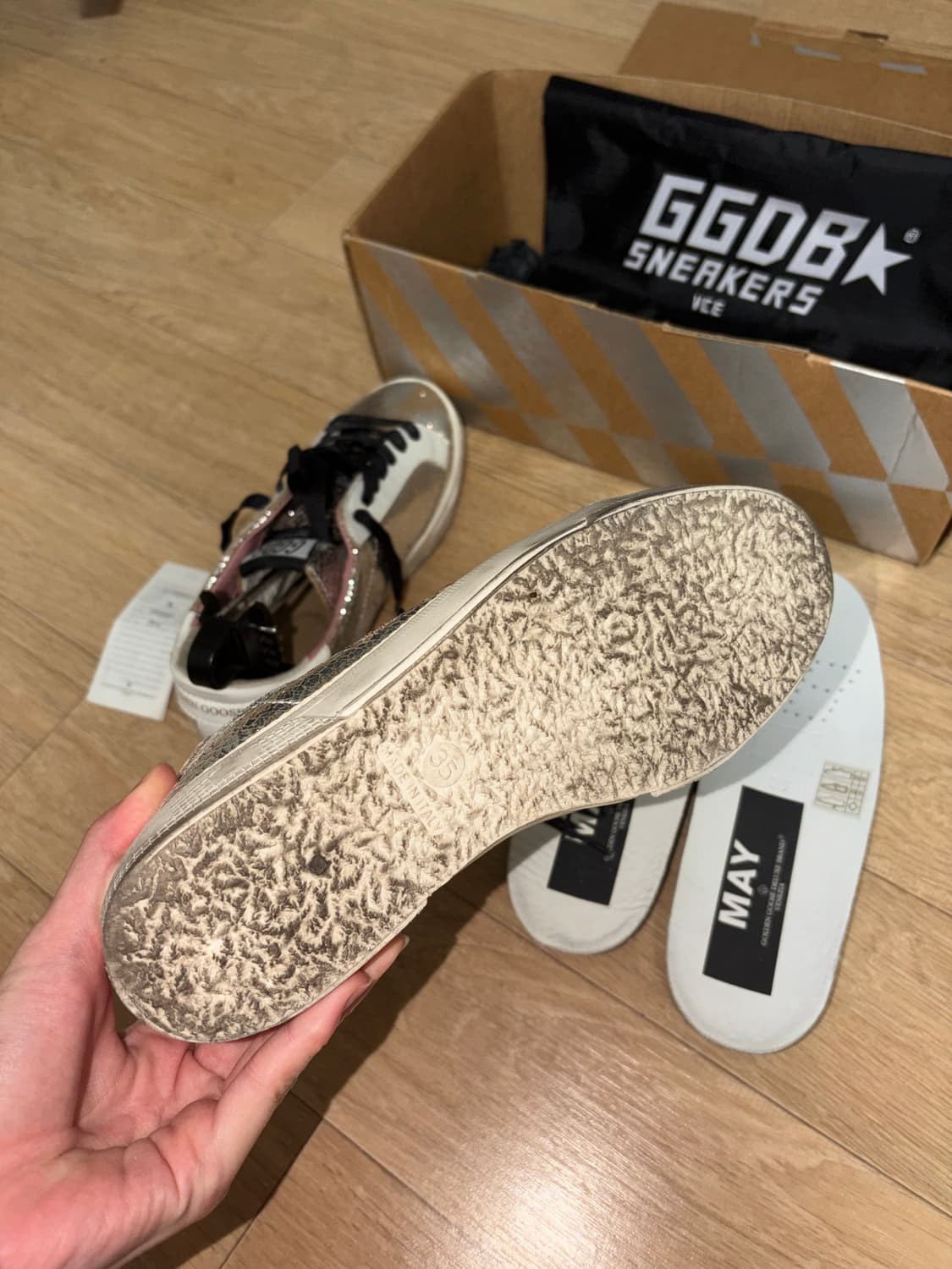 골든구스 한정판 메이 스니커즈 35 상품이미지6