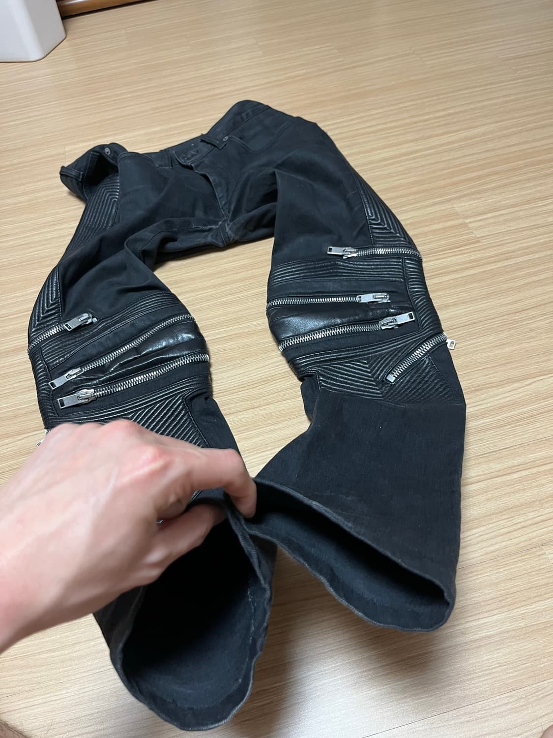 생로랑 13fw 레더패널진 32 상품이미지8