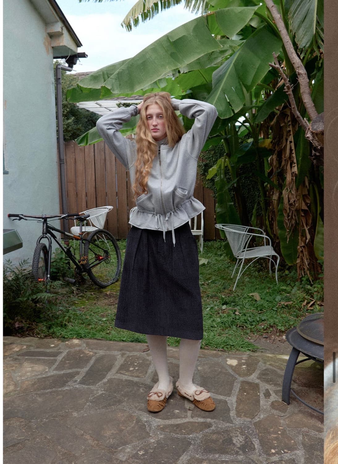 노컨텐츠 스웨트 스트링 집업 상품이미지1