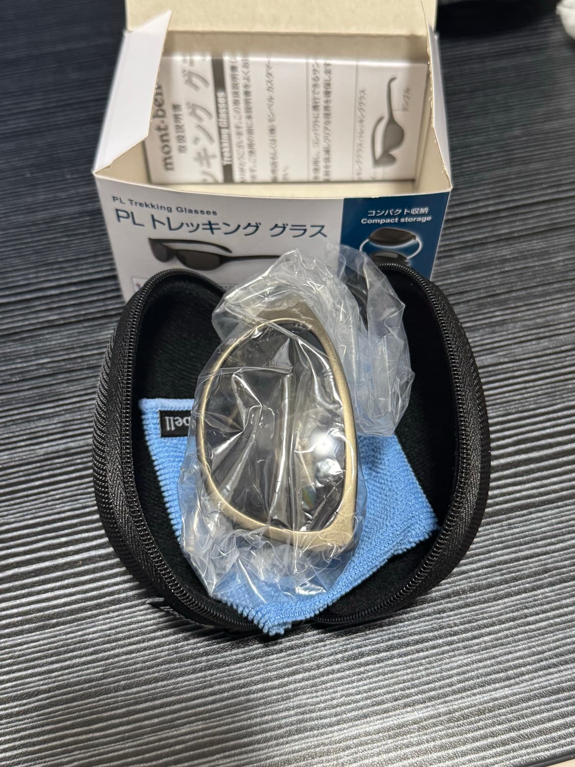 [새상품] 몽벨 편광 트래킹 선글라스 / 실버 (정가 14.9) 상품이미지5