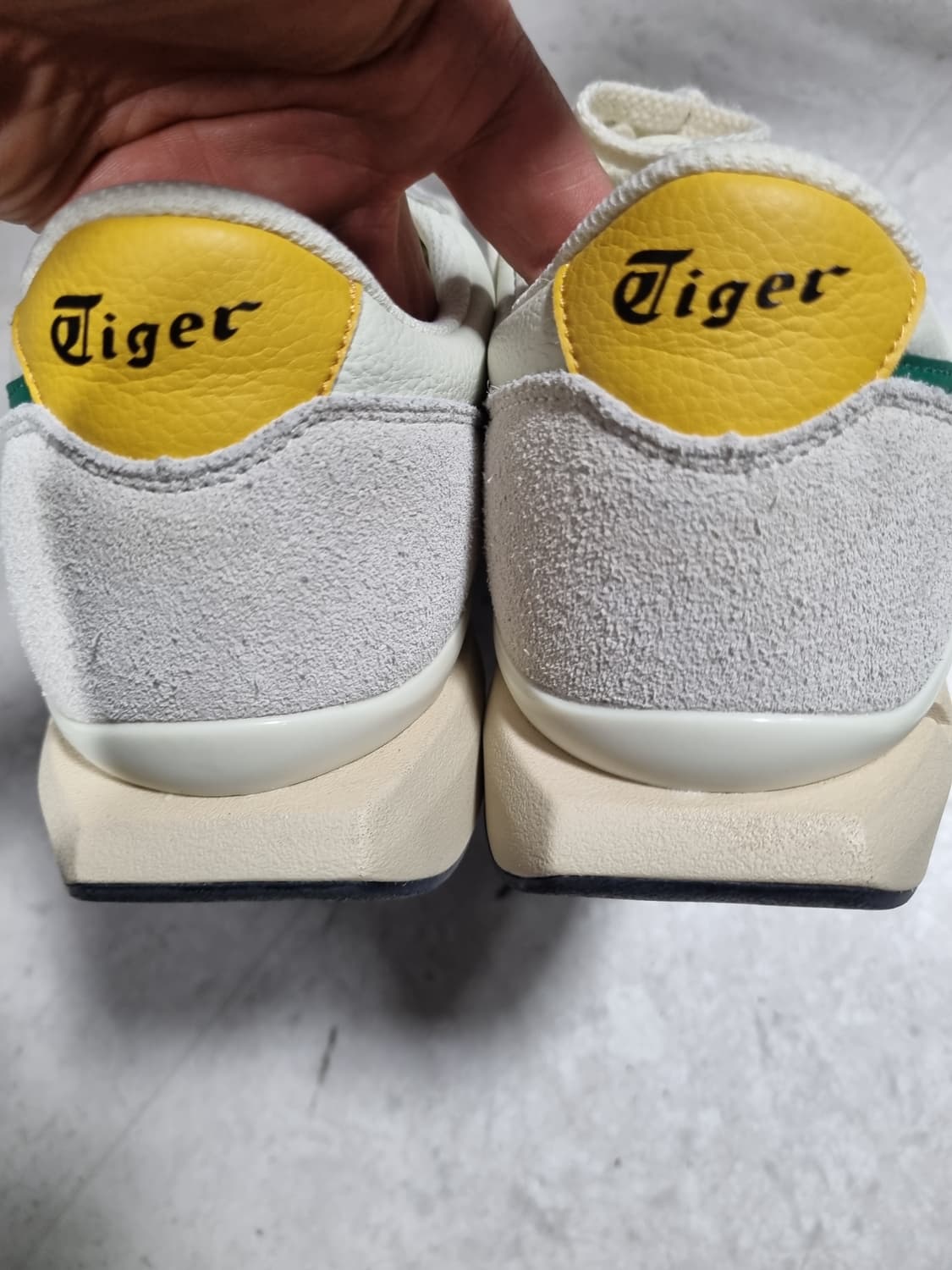 오니츠카 타이거 얼티메이크 81EX  상품이미지3