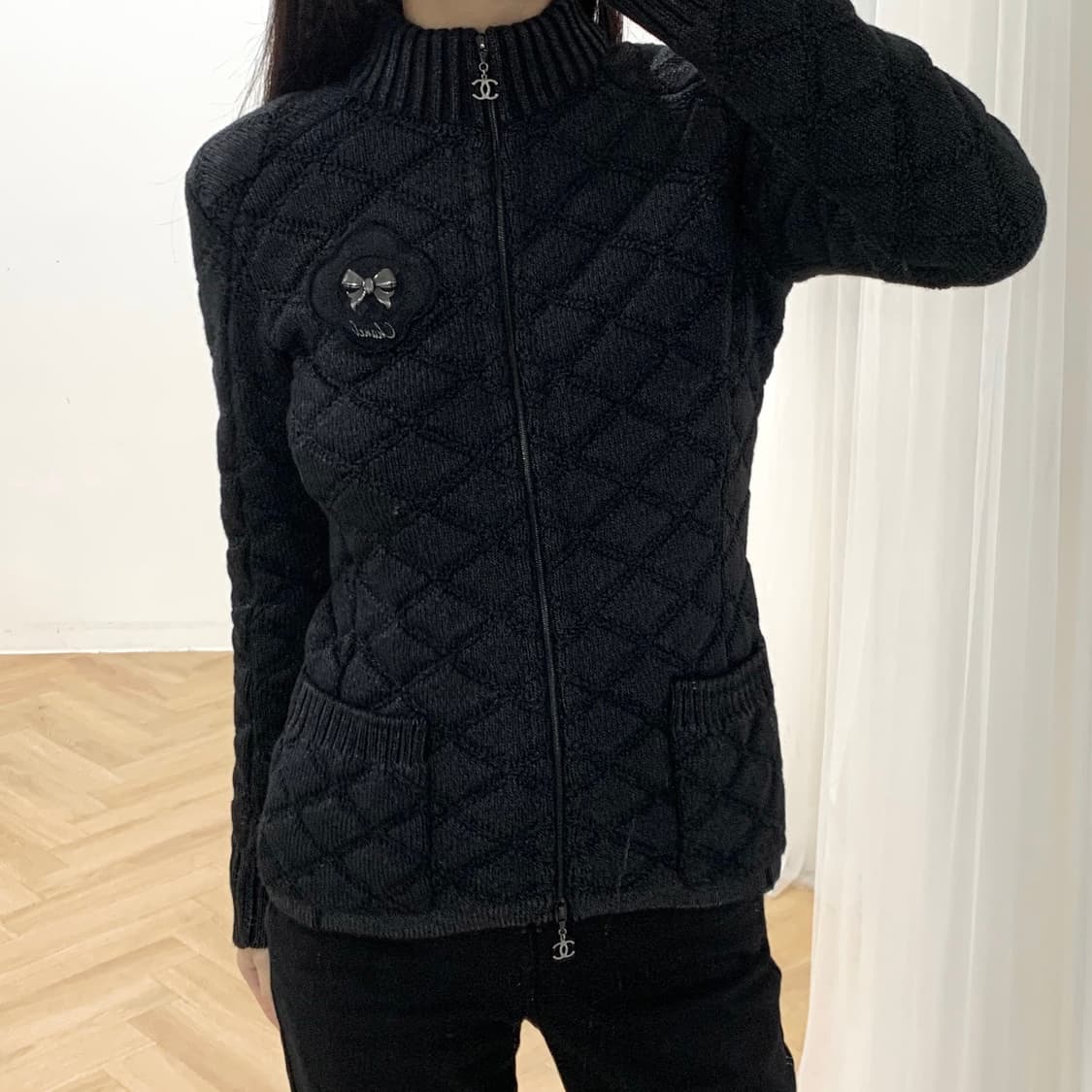 샤넬 칼 라거펠트 니트 집업 자켓 상품이미지1