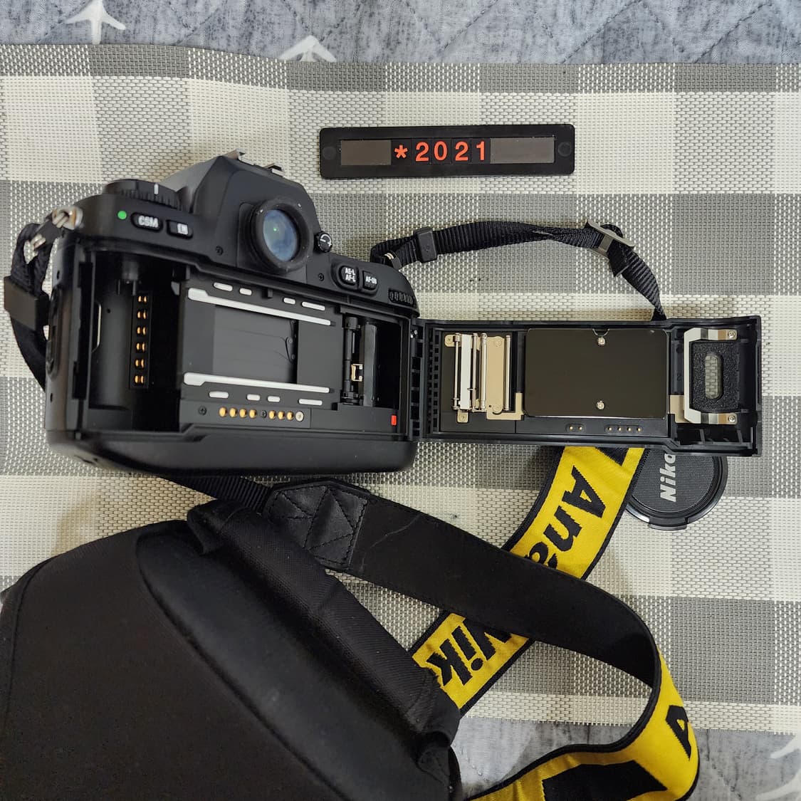 니콘 F 100 필름카메라 35-80mm 줌렌즈 가방세트 상품이미지6