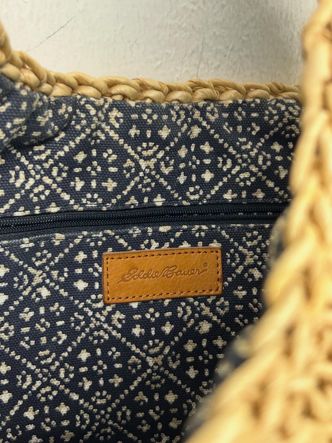 에디바우어 스트로 레더 숄더백 상품이미지7