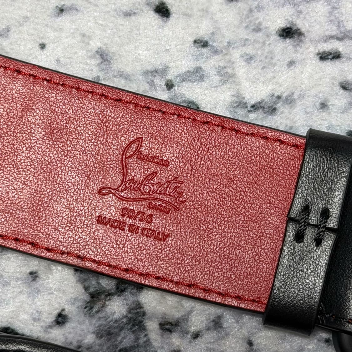 크리스찬루부탱 스파이크 벨트 90 상품이미지5