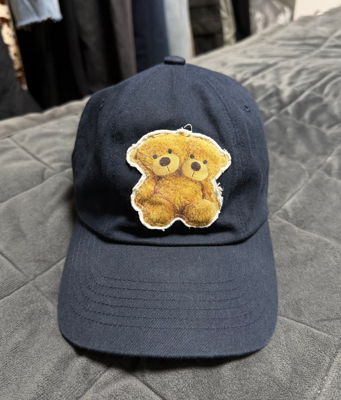 베니조프로덕트 볼캡 곰돌이자수 모자 상품이미지2