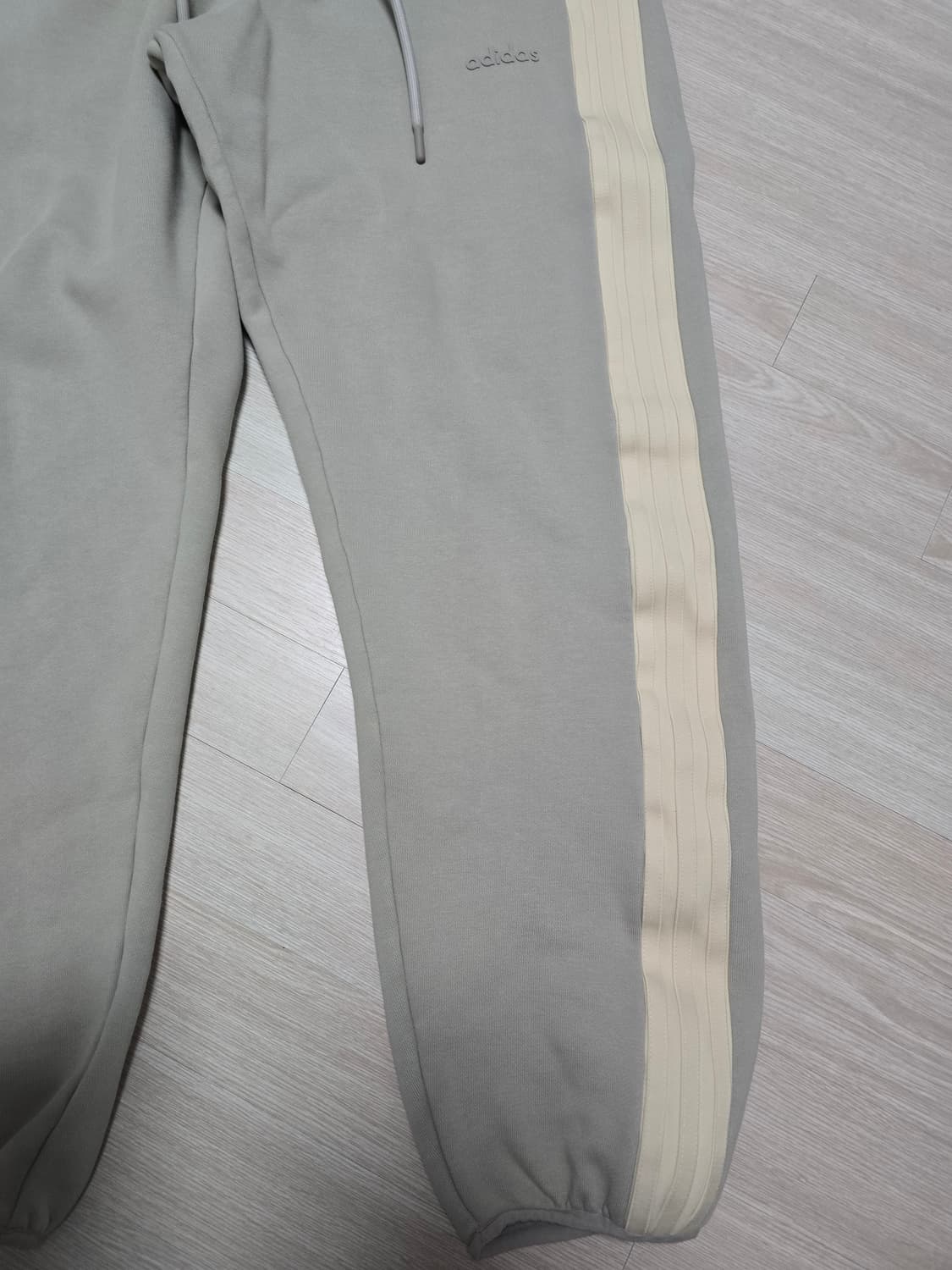 아디다스 x 피어 오브 갓 헤비 플리스 스웻 팬츠- XL 상품이미지4