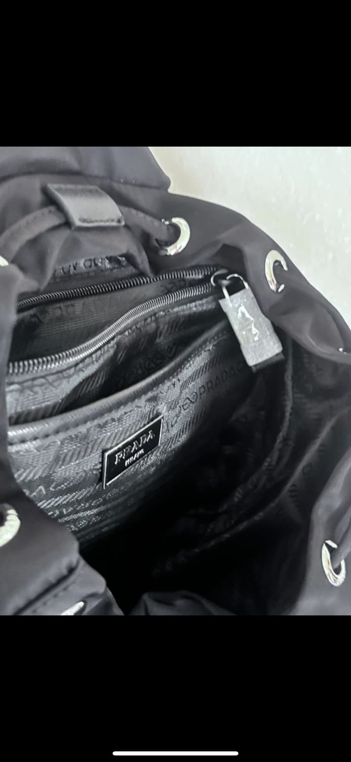 프라다 리나일론 미디움 백팩 (파우치 포함) 상품이미지8