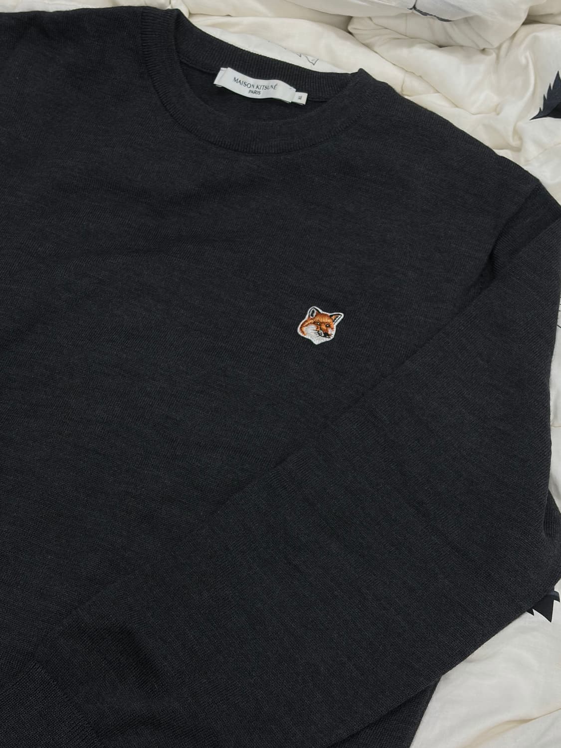 메종키츠네 폭스 헤드 차콜 니트 XL 상품이미지2
