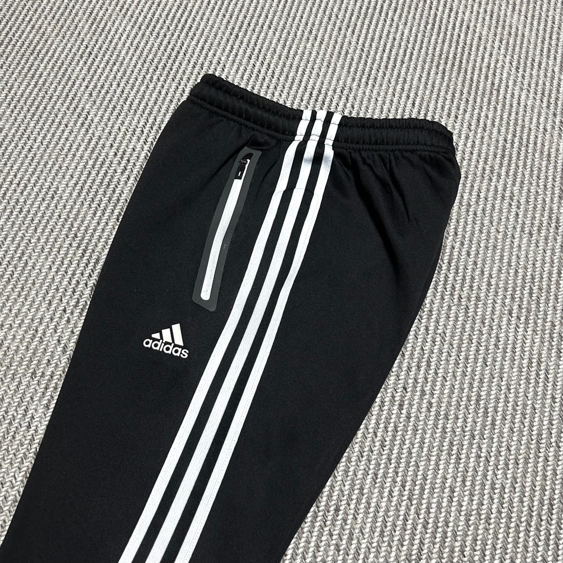 [S] adidas 아디다스 기모 검/흰 슬림핏 트레이닝 팬츠 상품이미지3