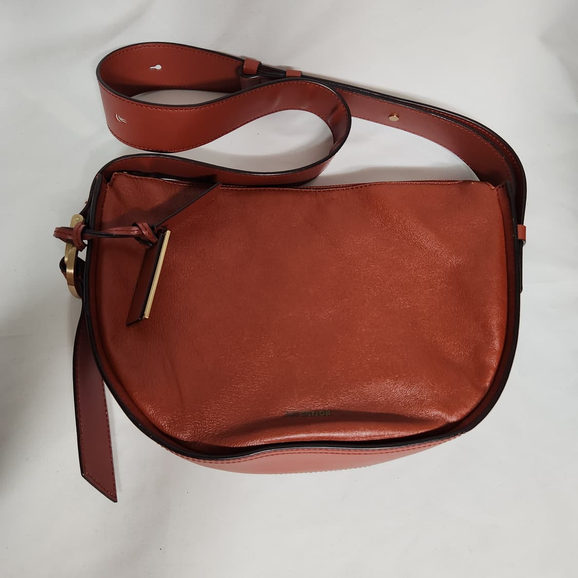 H812 조이그라이슨  반달 가죽 크로스백 가방
 상품이미지1