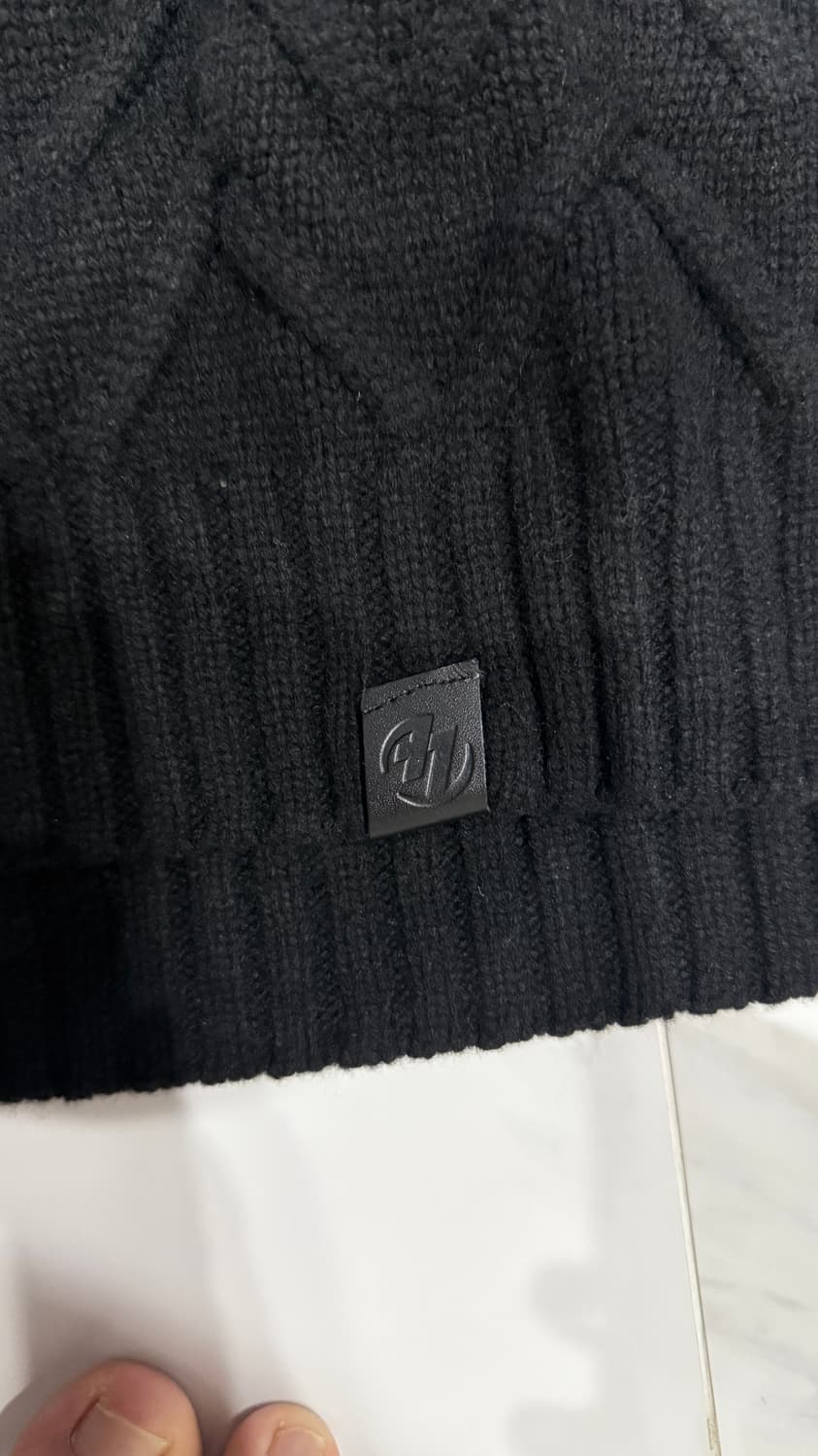 자라 아더에러 니트 상품이미지4