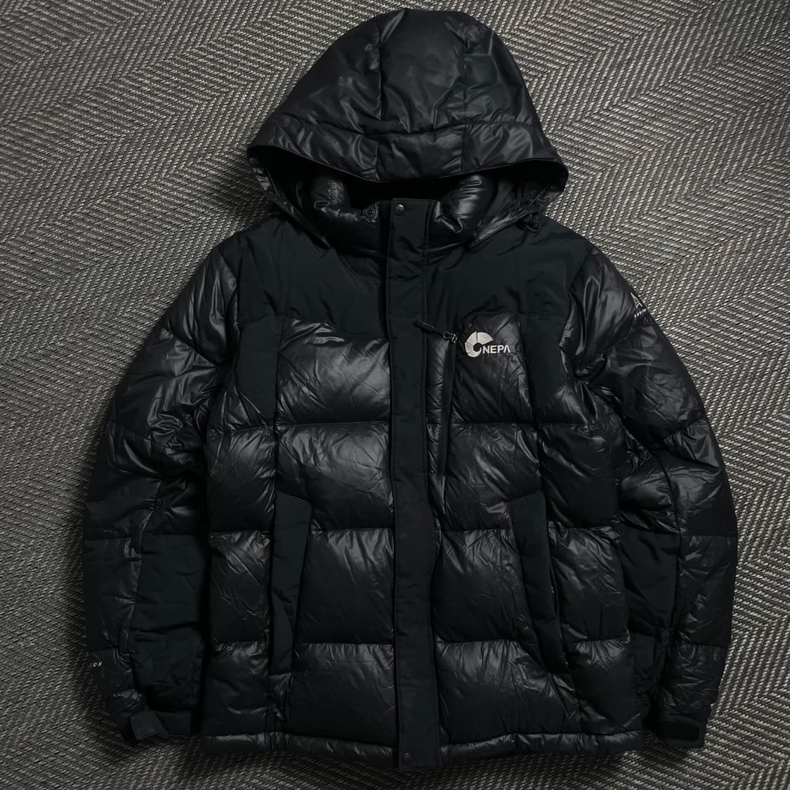 네파 구스다운 에볼루션 800 마운틴 패딩 블랙o 4744 상품이미지1