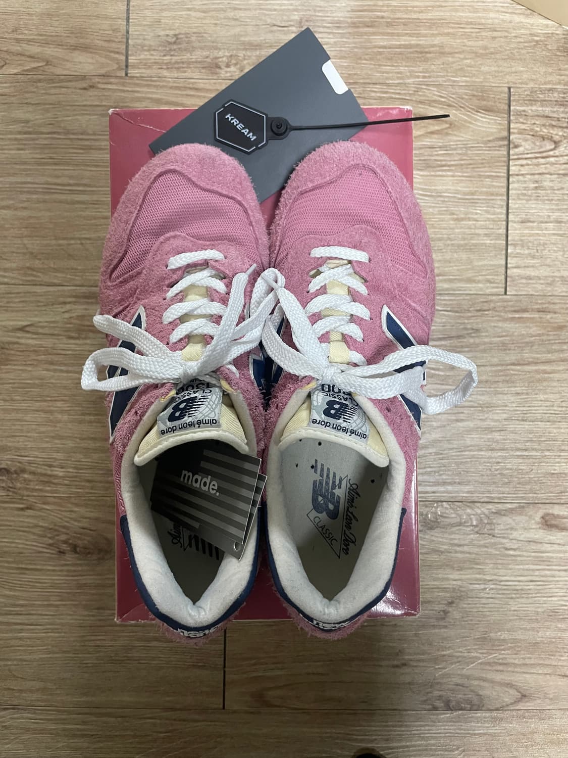 뉴발란스 x 에메레온도르 1300 [275] 상품이미지2