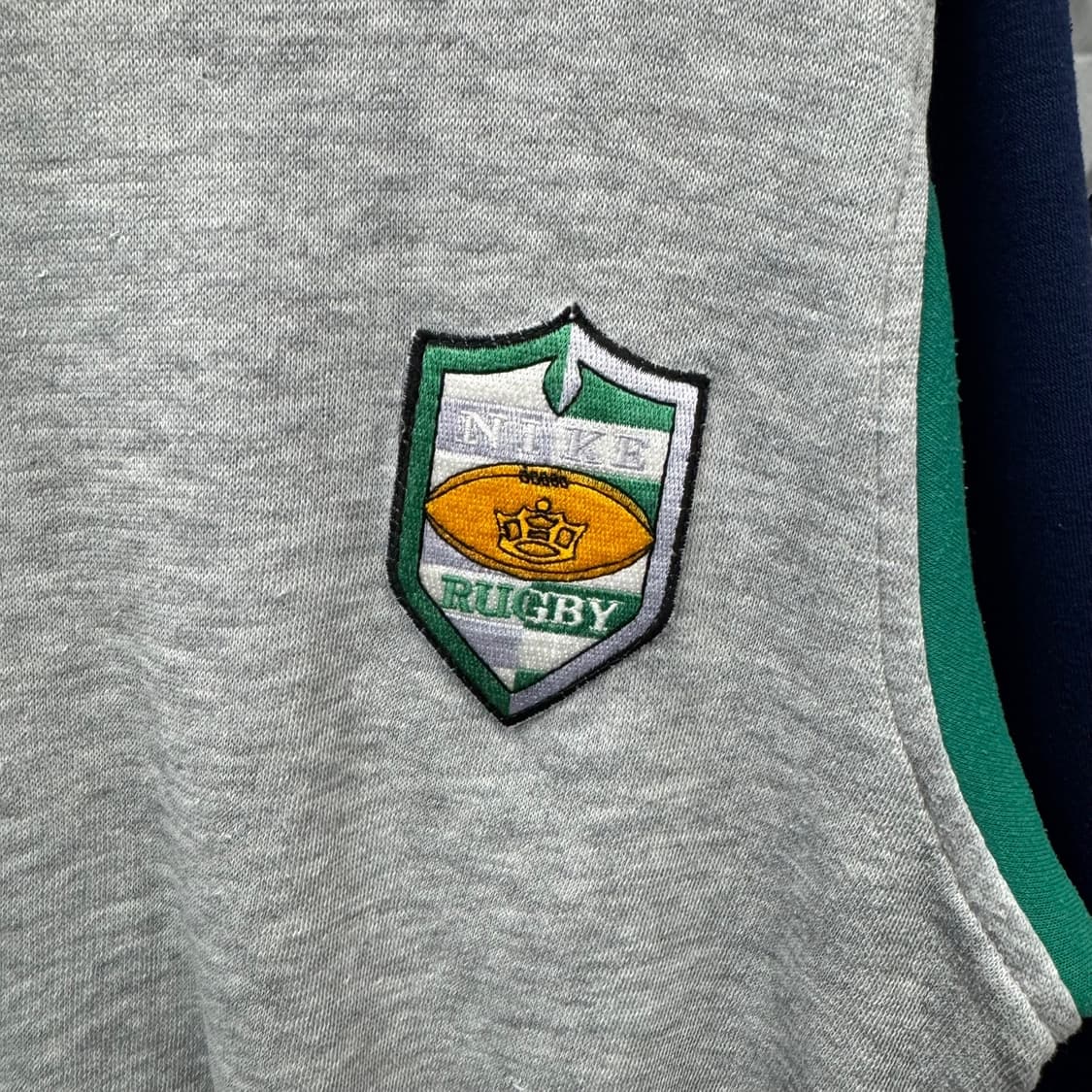 90s 나이키 바시티 후드 집업 럭비 클럽 빅로고 디테일 그레이 상품이미지5