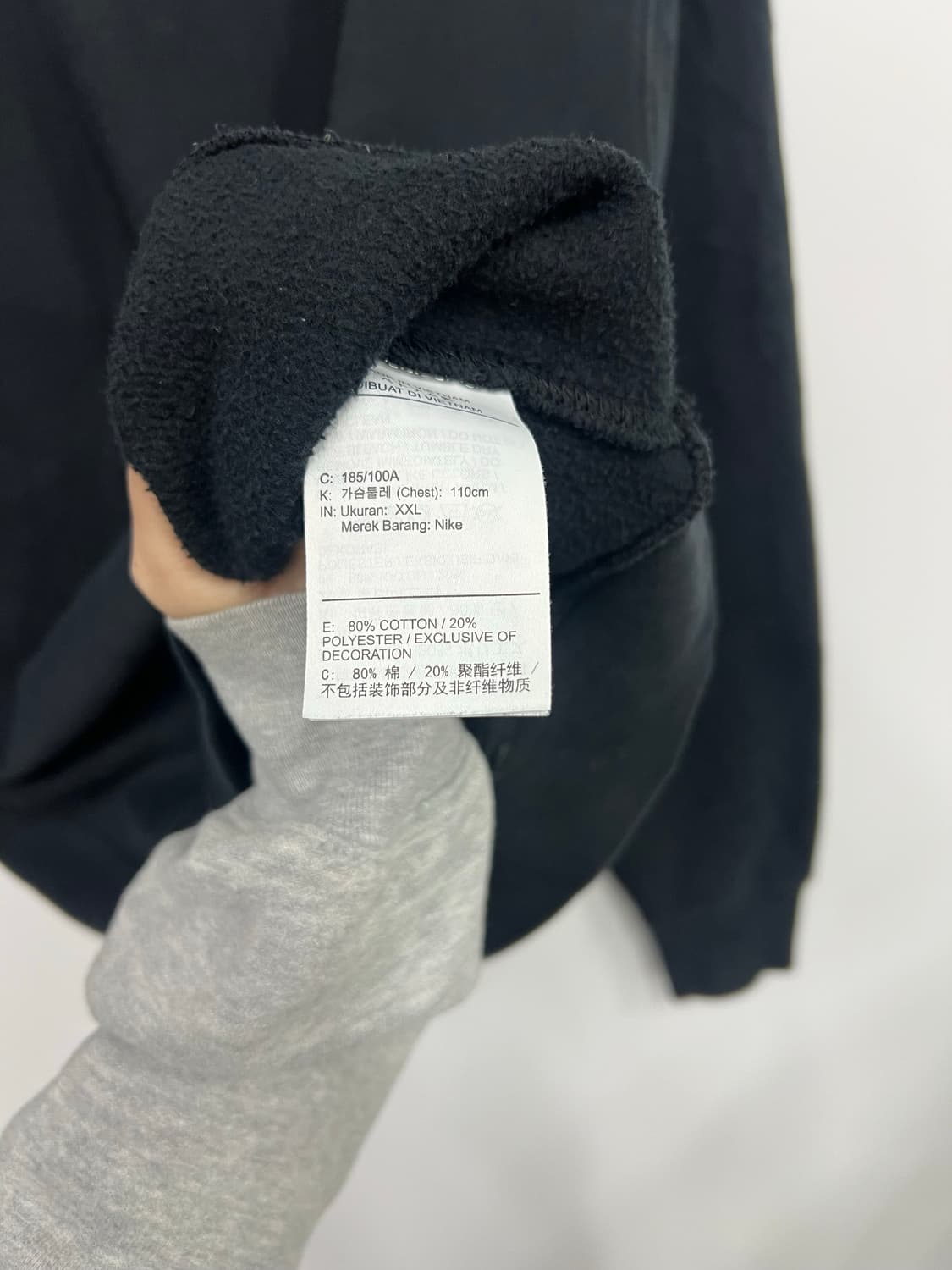 나이키 블랙 맨투맨 상품이미지3