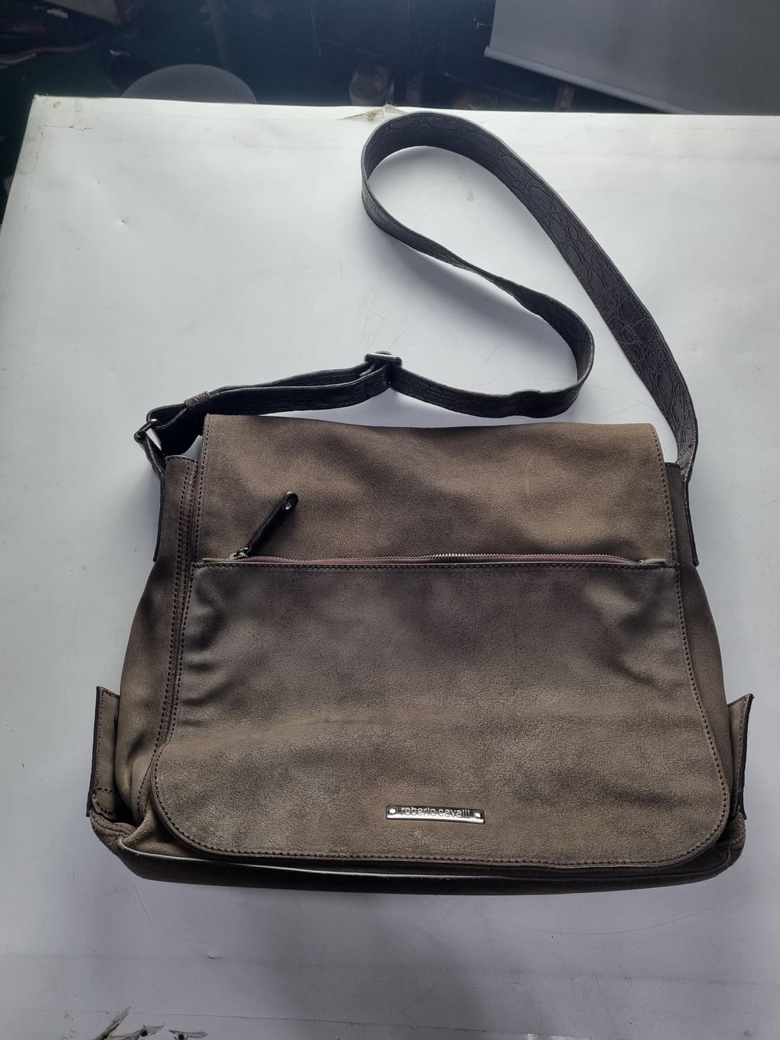 로베르토카발리 스웨이드 남성 크로스백 상품이미지1