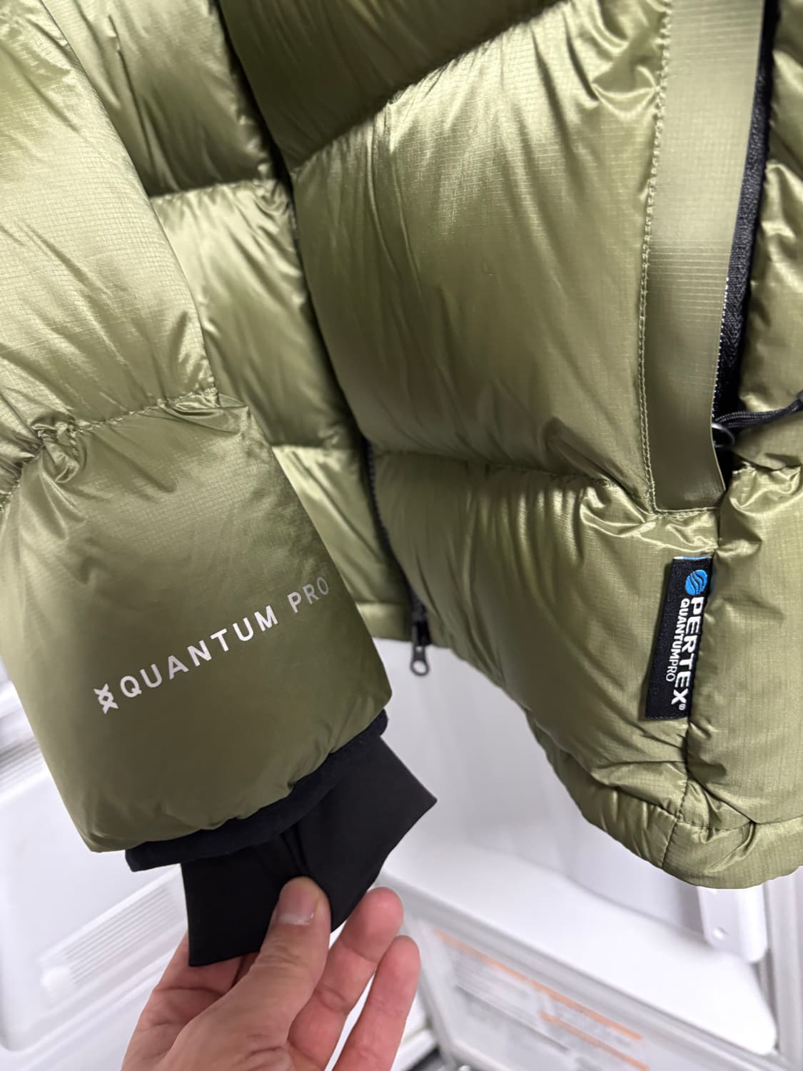 페더다운 퀀텀 프로 퍼텍스 패딩 상품이미지4