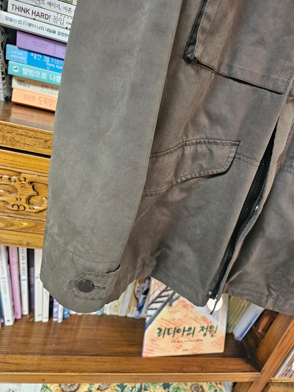 전국 유일 매물 씨피 CP 컴퍼니 bdu 자켓 팝니다 상품이미지4