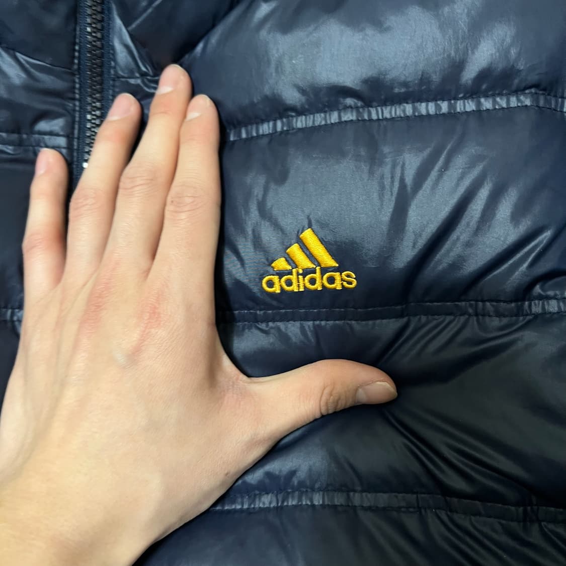 아디다스 남성 베이직 구스다운 경량패딩 M/95  상품이미지4