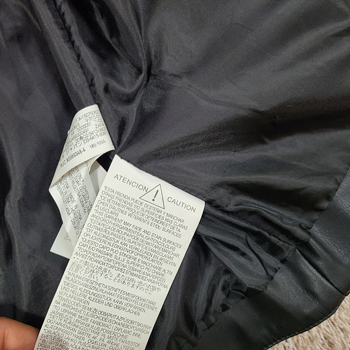 자라 우레탄 자켓 상품이미지3