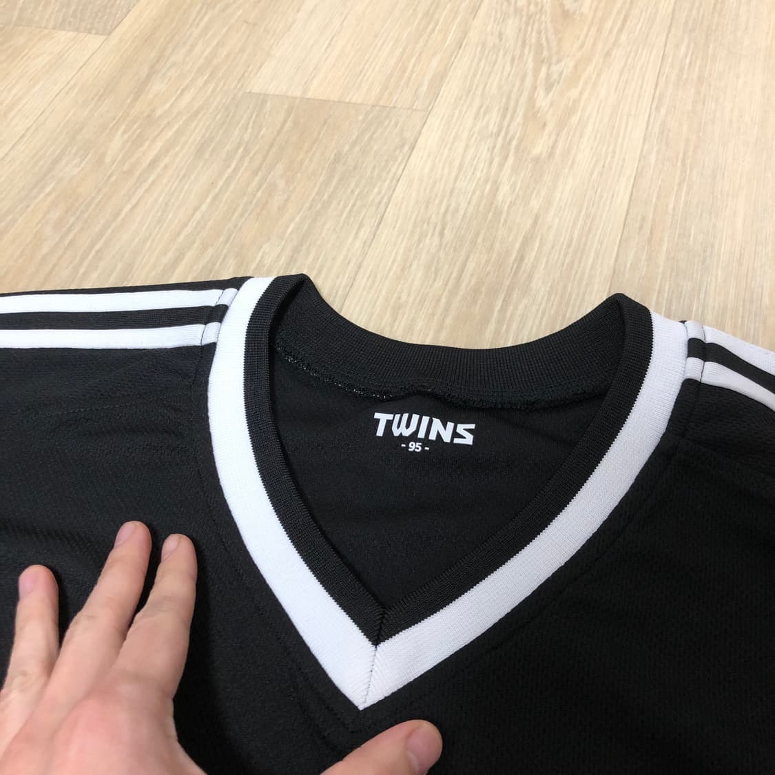 (95) 새상품 엘지 트윈스 레전드 30주년 올드 브이넥 져지 LG유니폼 상품이미지3