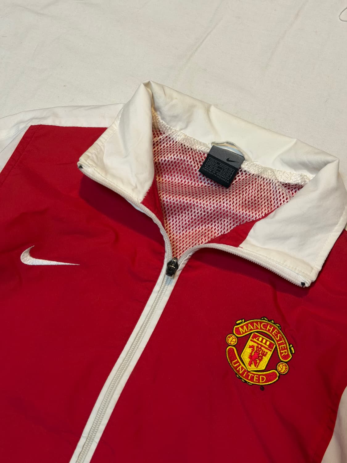 나이키 04-05 맨유 초희귀 바람막이 흰빨 상품이미지2