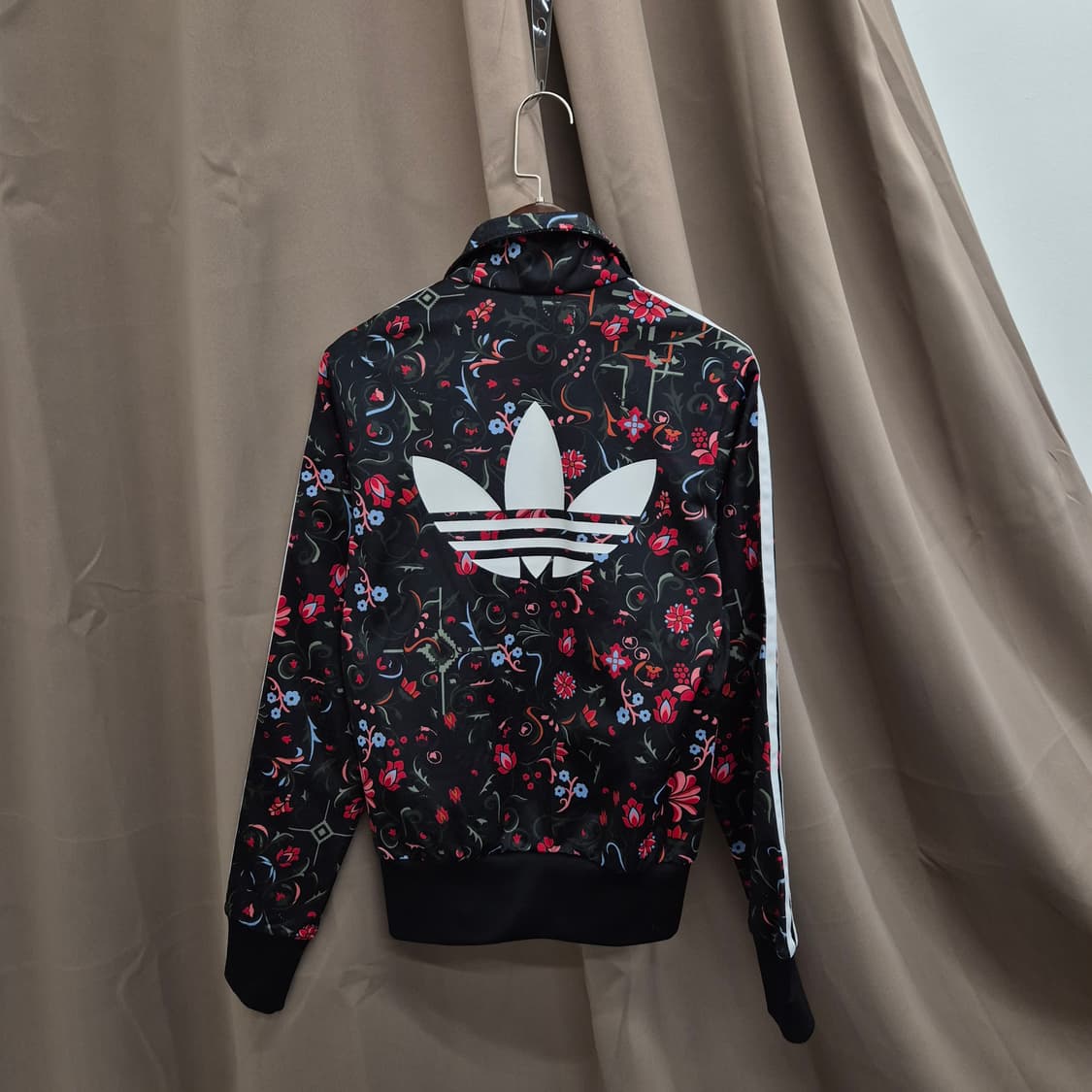 아디다스 파이어버드 플라워패턴 져지 85 상품이미지4