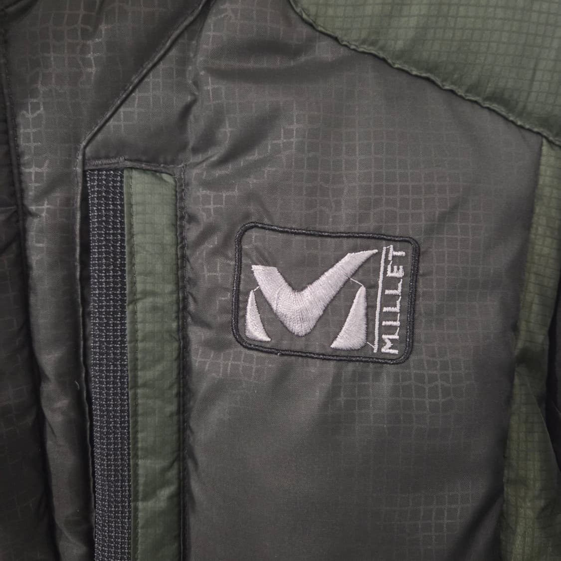 밀레 패딩 자켓 블랙/카키 95 상품이미지3