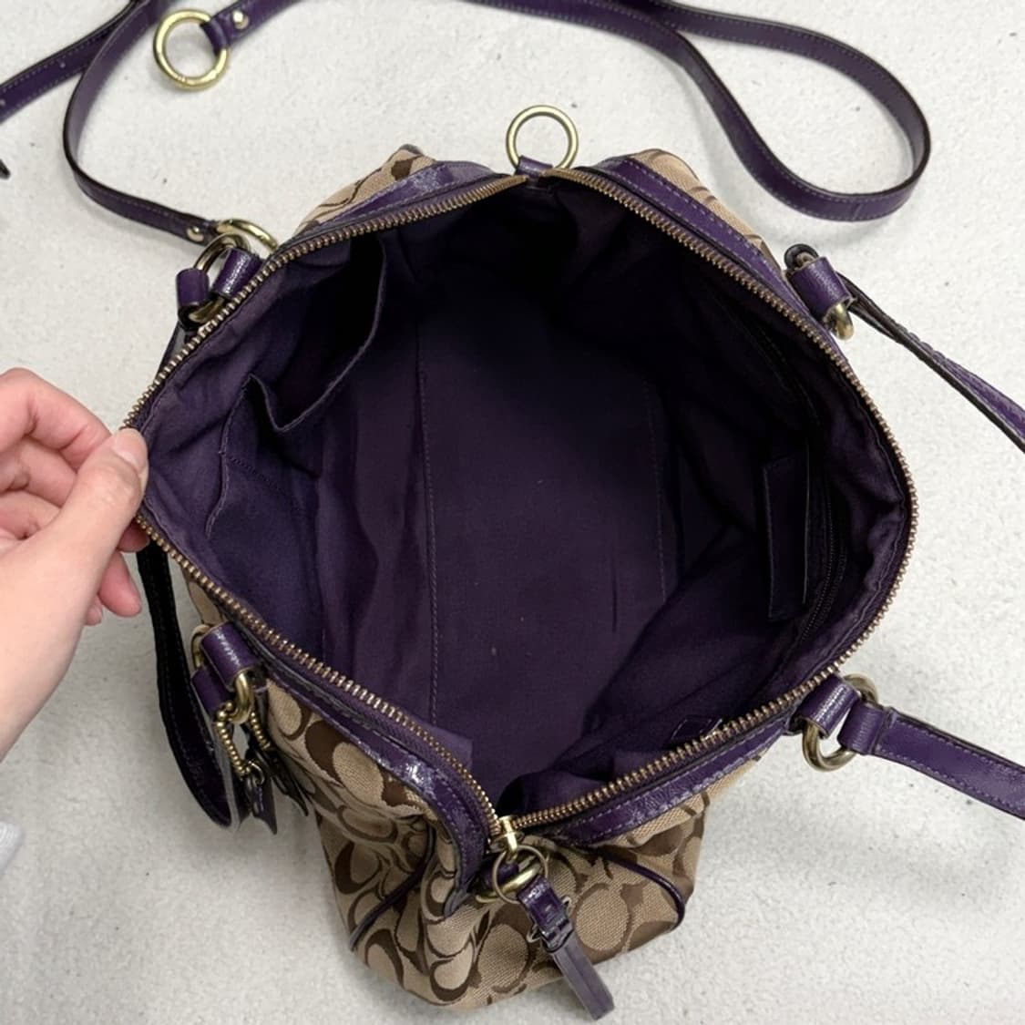 COACH 어센틱 클래식 시그니처 토트백 상품이미지6