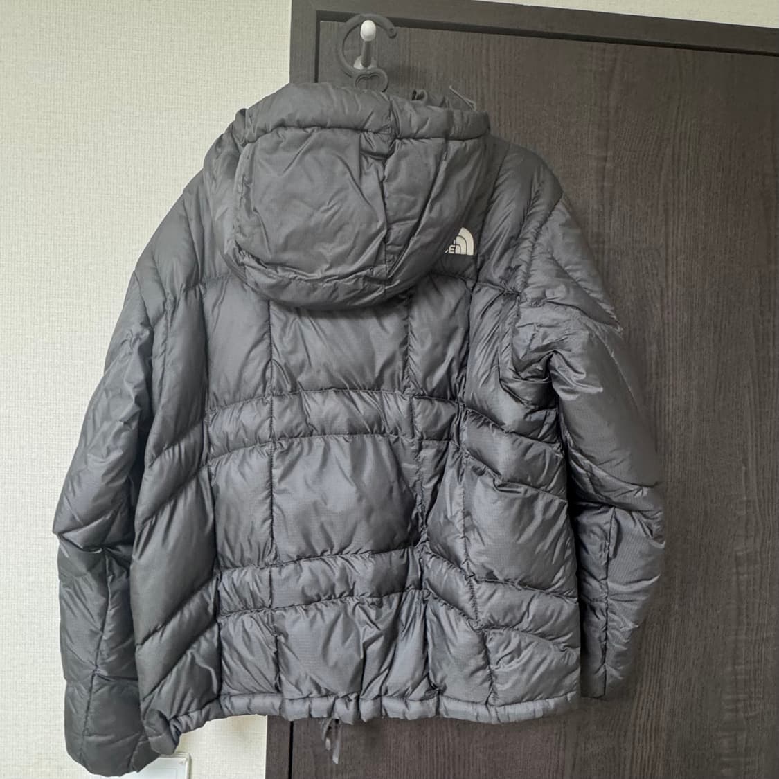 노스페이스 화이트 라벨 웨이브 LT 패딩 그레이 상품이미지3