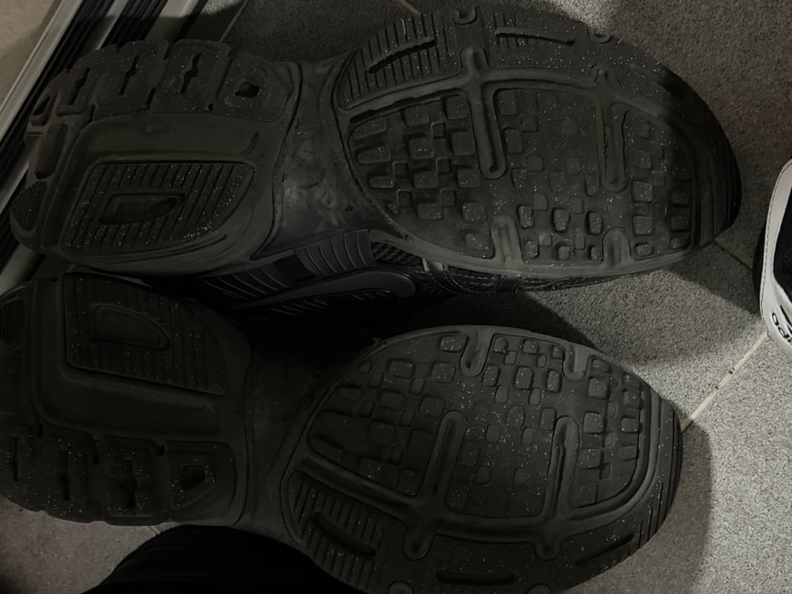 나이키 v2k 런 블랙 앤트러사이트 275 상품이미지7