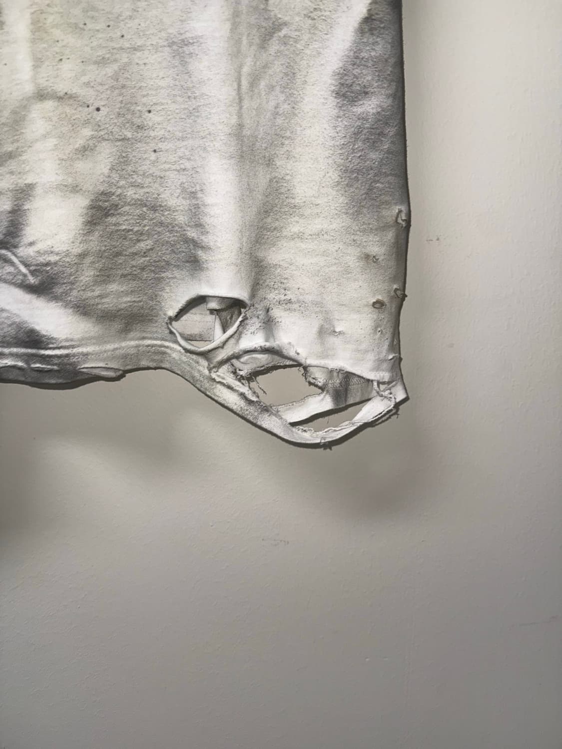 빈티지 발렌시아가 다스트레스드 데미지 워싱 반팔 상품이미지8