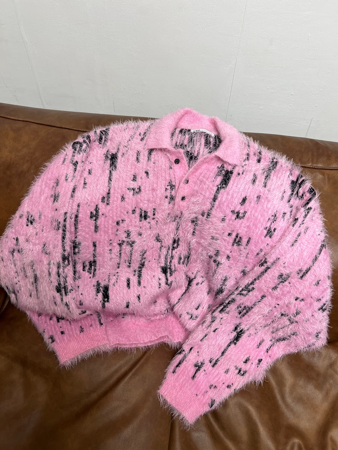 [XL] ZARA 핑크 패턴 카라 니트 상품이미지2