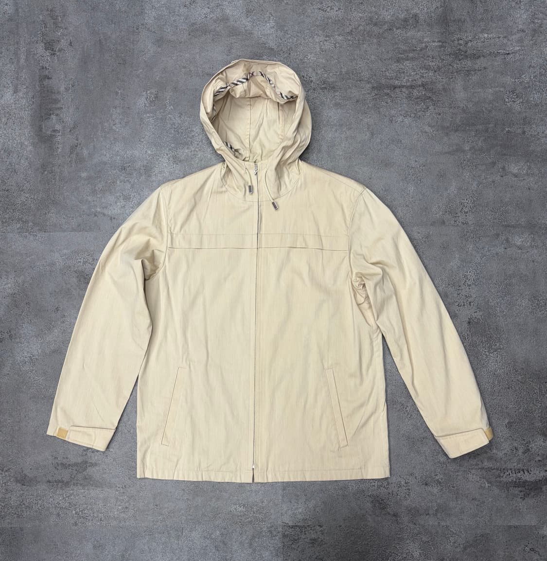 버버리 런던 바람막이 아이보리 상품이미지1