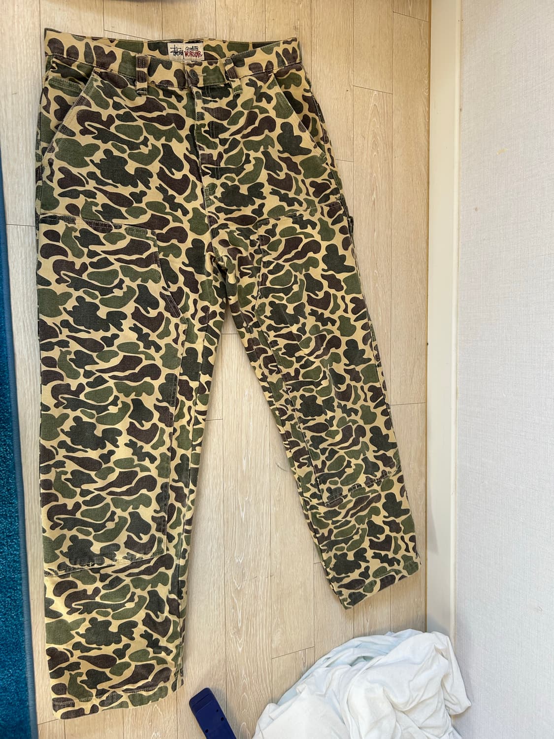 32)스투시 카모 더블니 카펜터 팬츠 상품이미지3