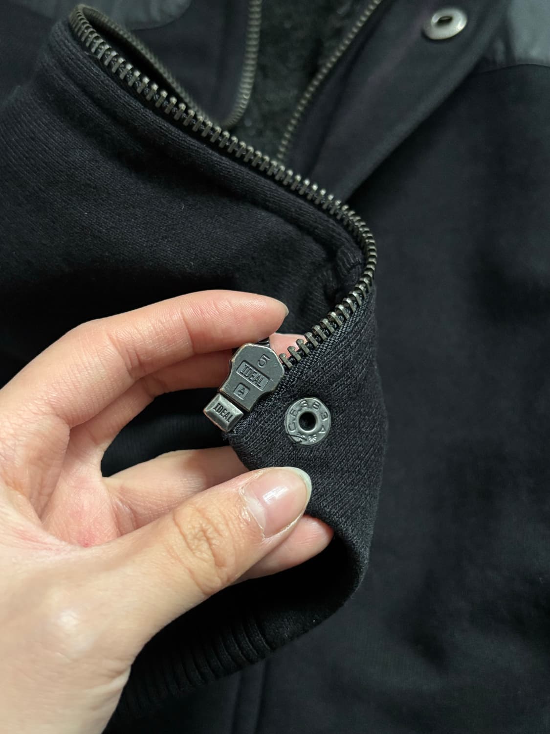 Armani Exchange 아르마니 익스체인지 블랙 퍼트리밍 후드집업  상품이미지6