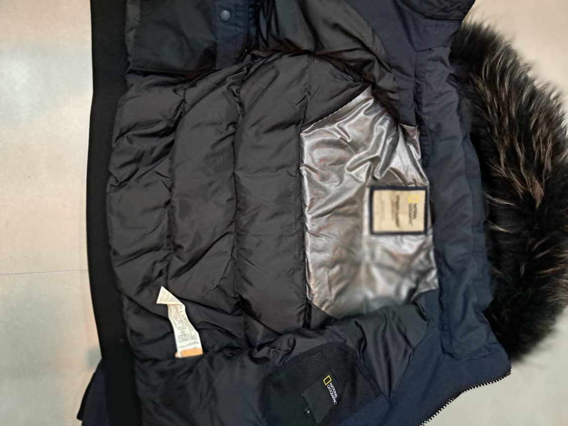 내셔널지오그래픽 타루가 네이비 M 패딩 상품이미지3