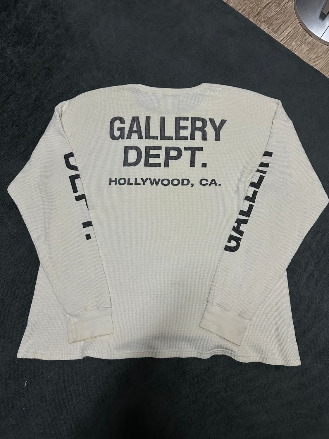 갤러리 디파트먼트 와플 롱슬리브 팝니다! 상품이미지3