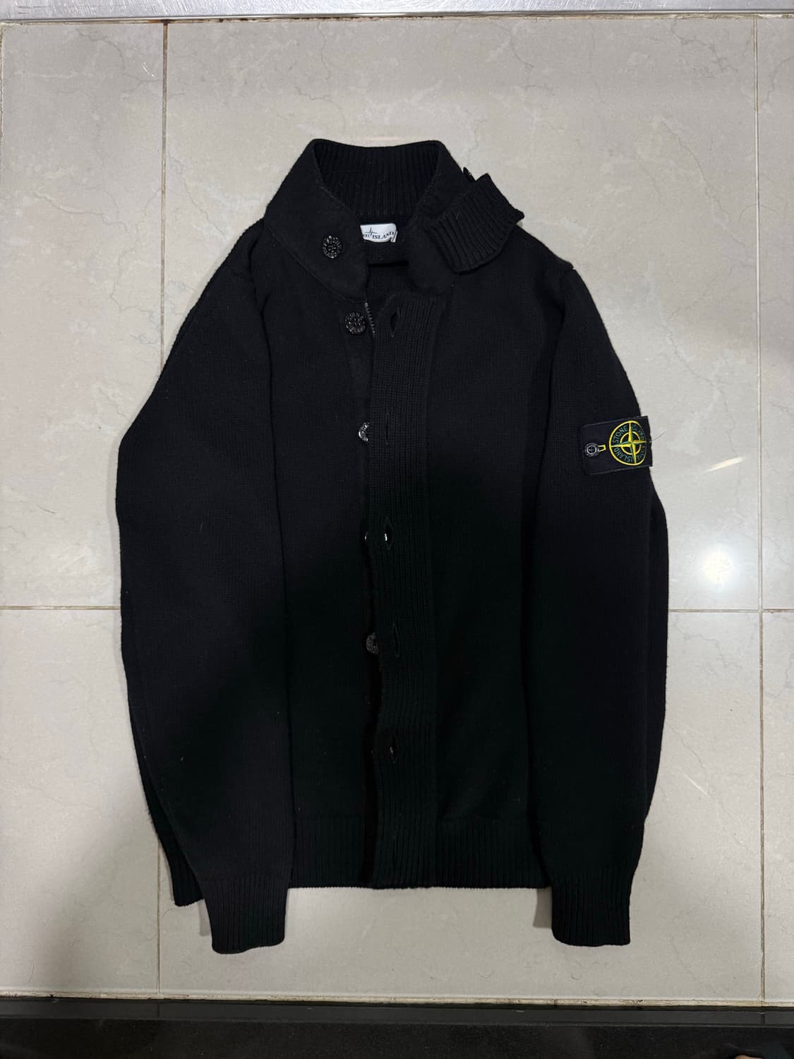 [당일출고,25년식 신형] 스톤아일랜드 램스울 니트 가디건 L 상품이미지1