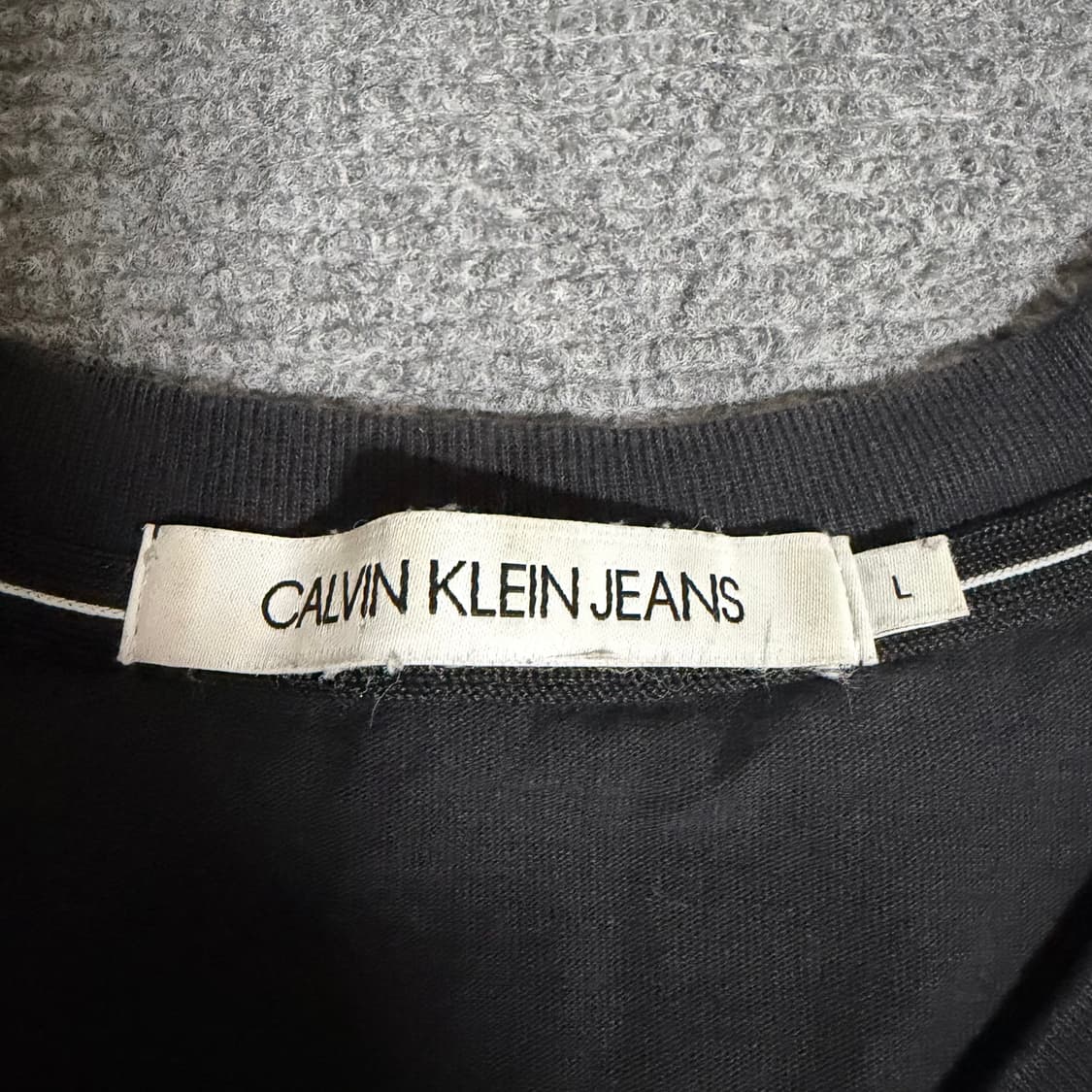 켈빈클라인 블랙 반팔티 L 상품이미지3