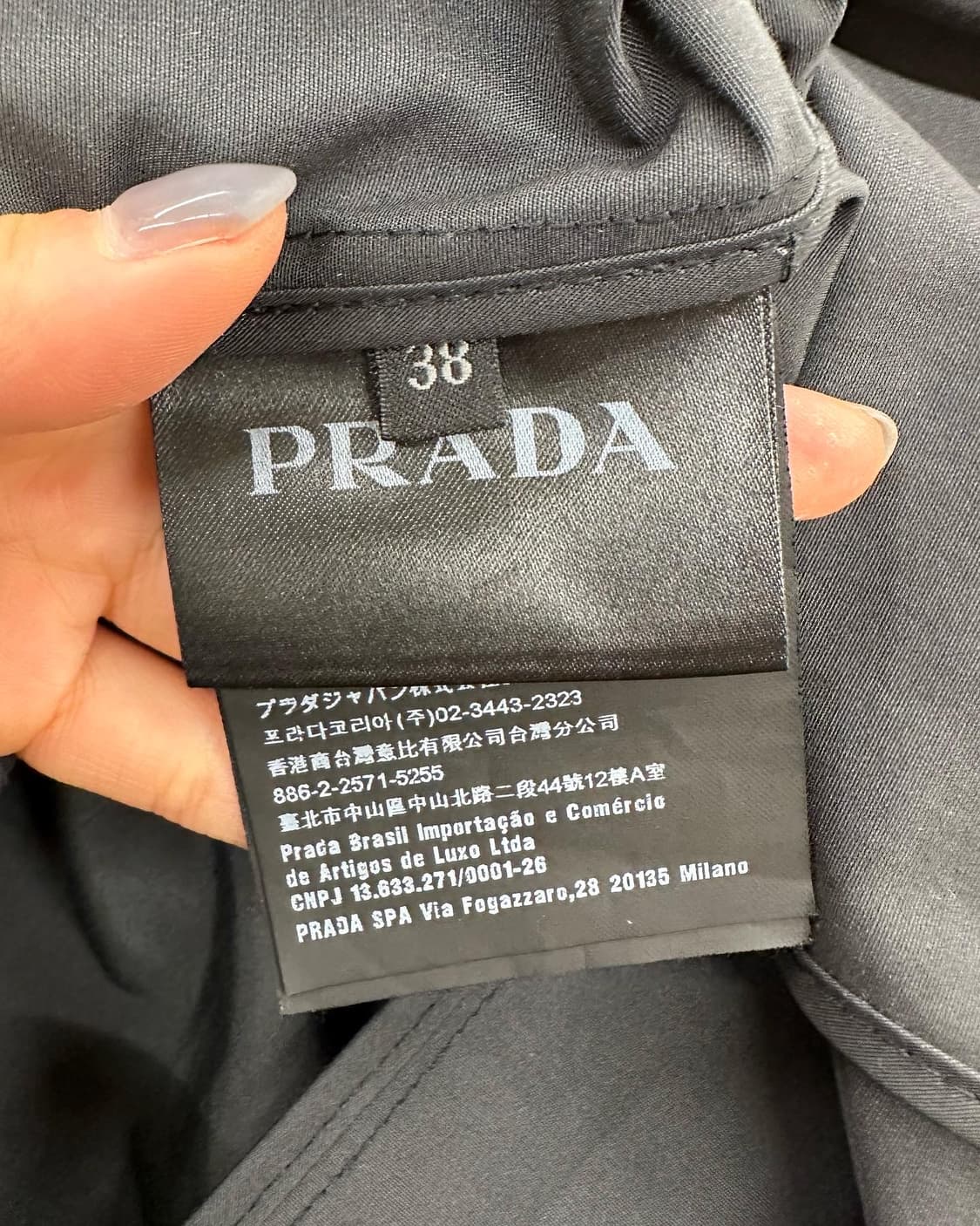프라다 차콜 4b 폴리 코트  상품이미지9