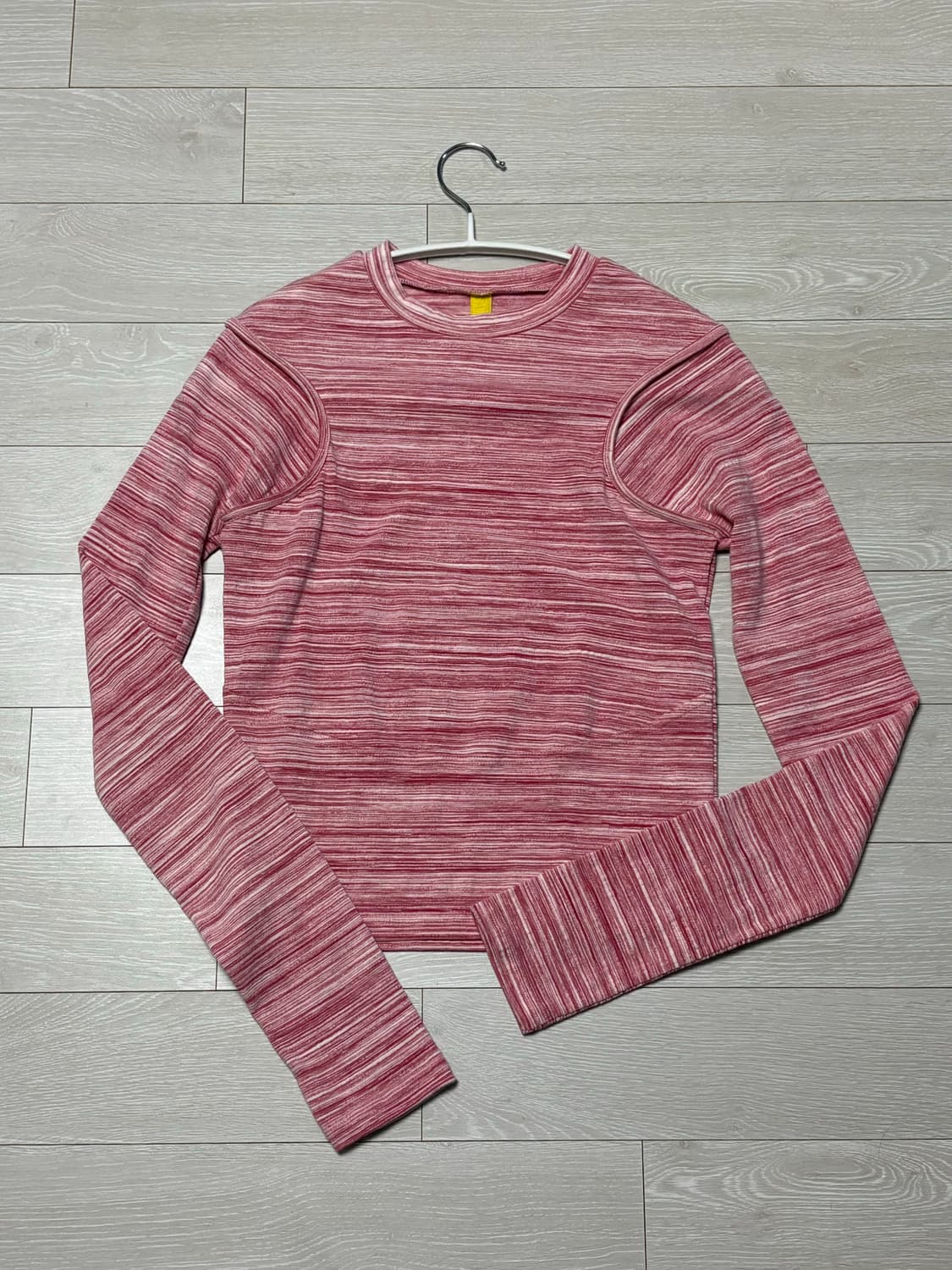 KYO 우먼 웨이비 라인 티셔츠 레드 상품이미지4